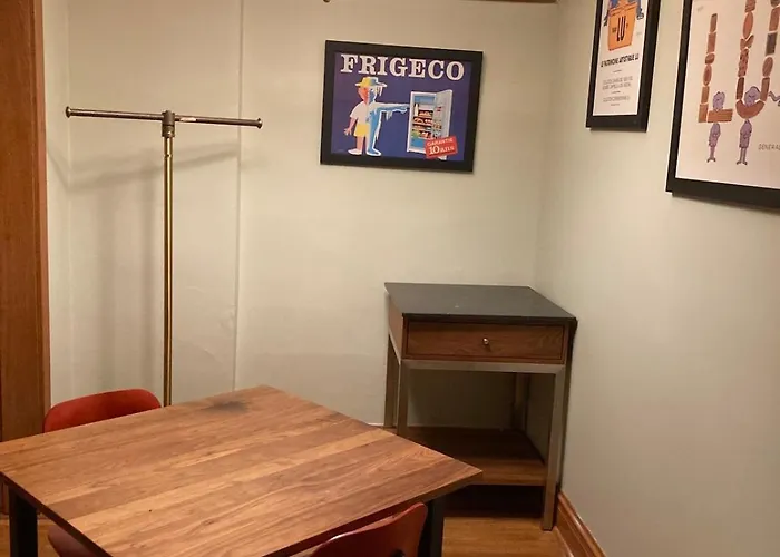 Private Bedroom With Shared Bath Bed & Breakfast Chicago